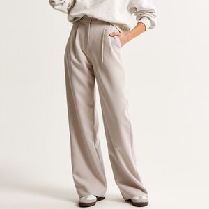A&F Sloane Tailored Pant